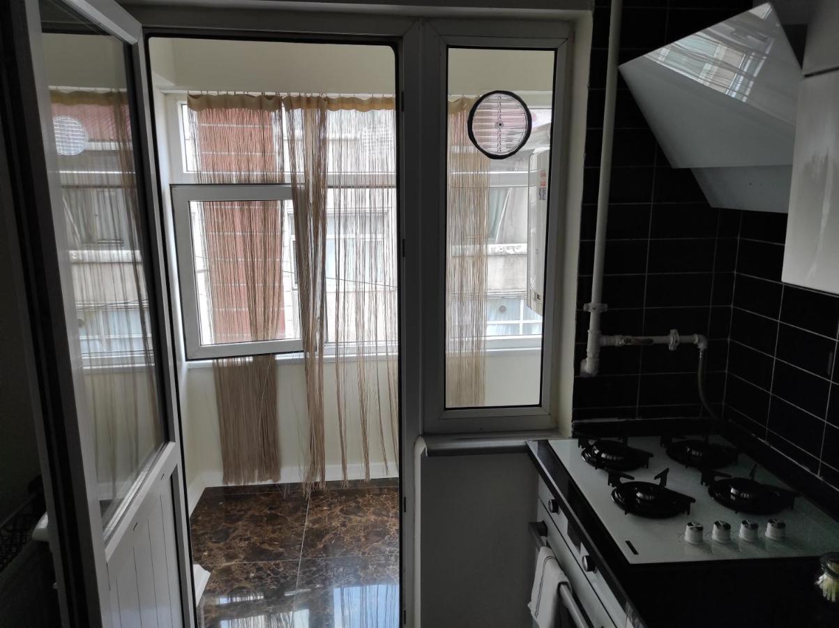 Ferienwohnung 5 Minutes To Subway Istanbul Exterior foto